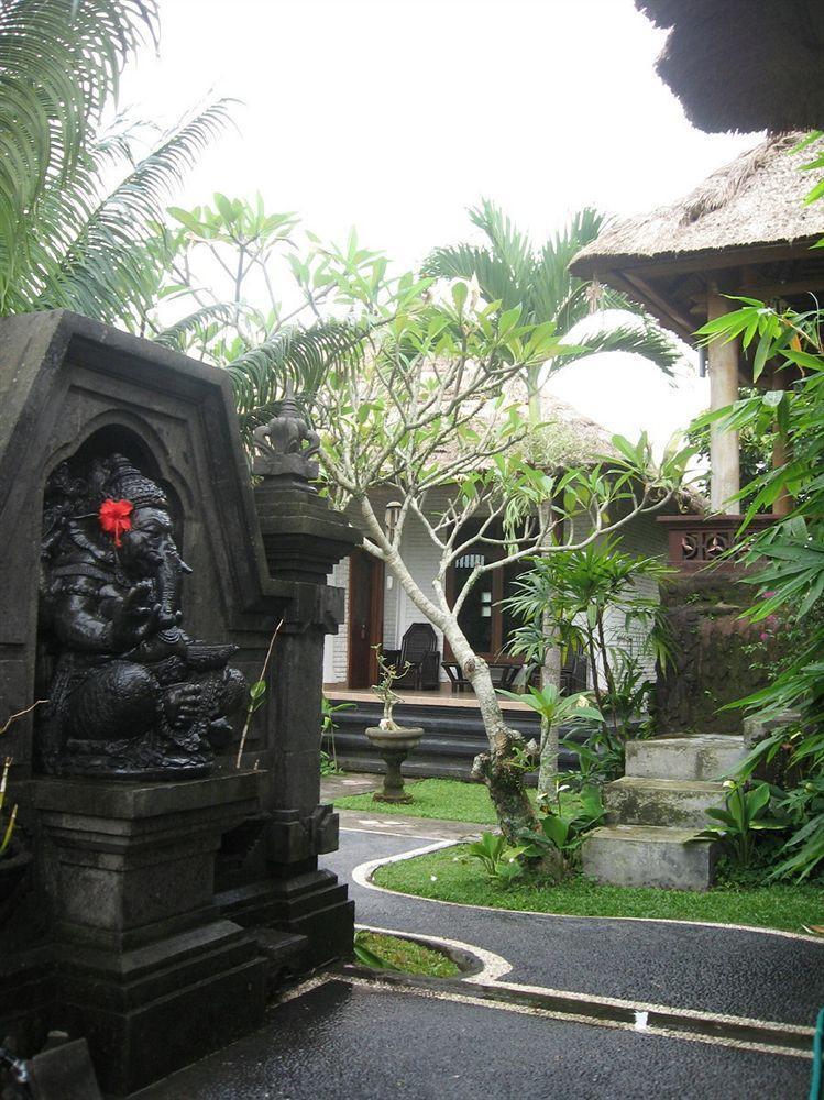 Terang Bulan Cottages Ubud Buitenkant foto